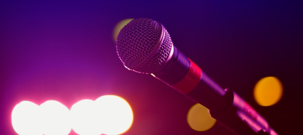 things to do in dallas, open mic night at Poor Davids Pub