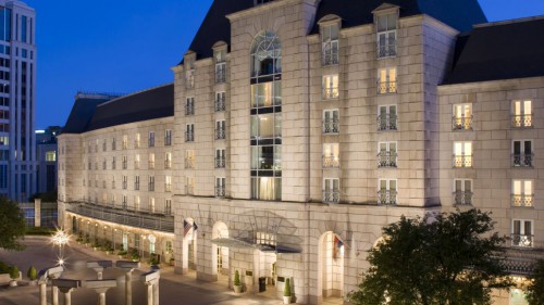 Where to Stay in Uptown Dallas: Rosewood Crescent